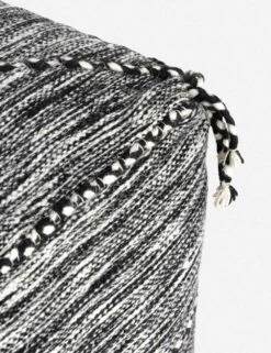 Liza Pouf 12 Liza Pouf -Luluandgeorgia Shop 228918 001 DET 5