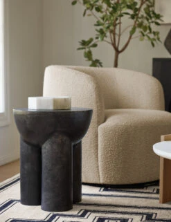 Lagos Side Table -Luluandgeorgia Shop SeatingVignetteIIIVII 1101 SITECROP